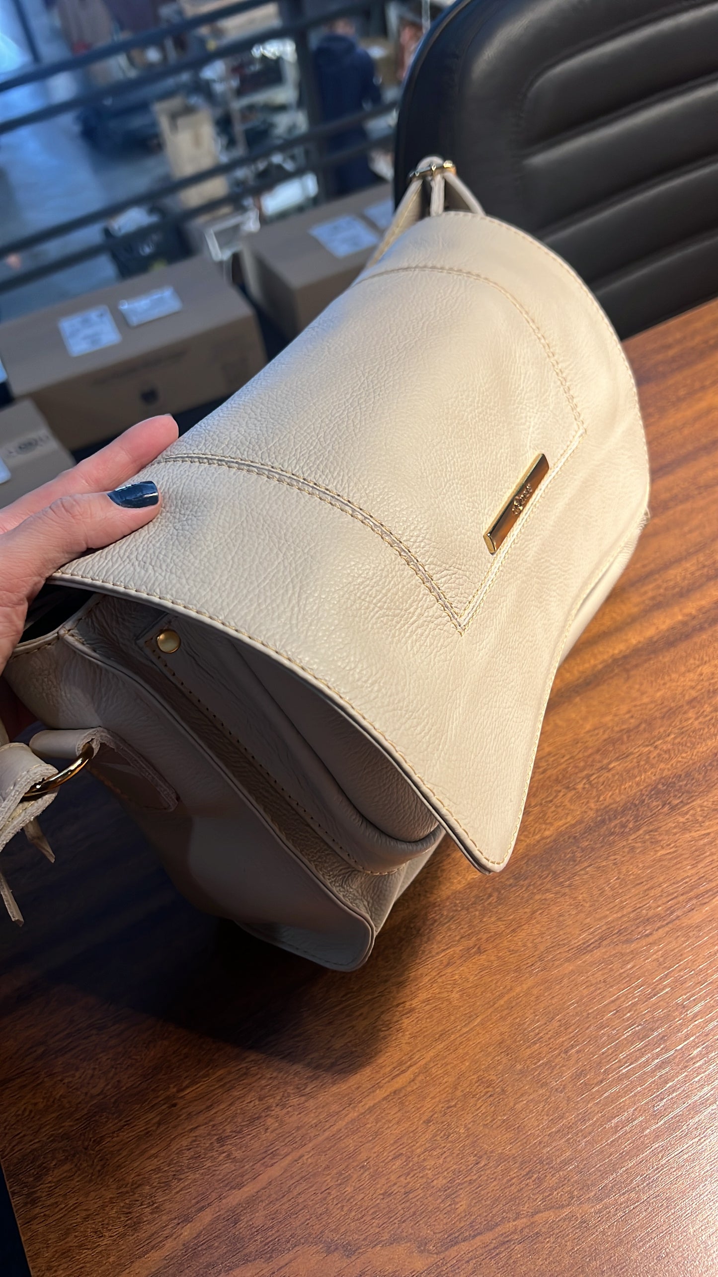 Bolsa Bárbara | Em couro legítimo premium