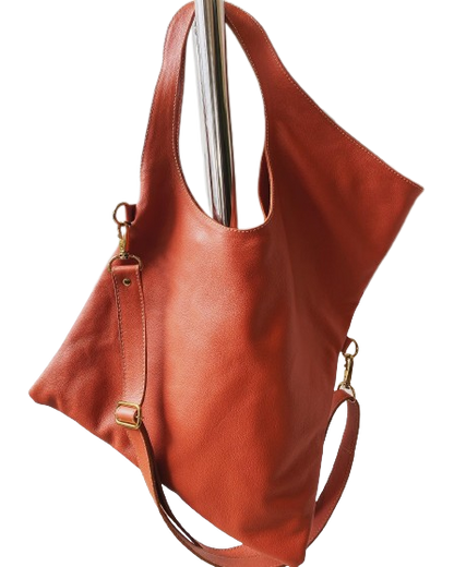 Bolsa Astrid | Em couro legítimo premium