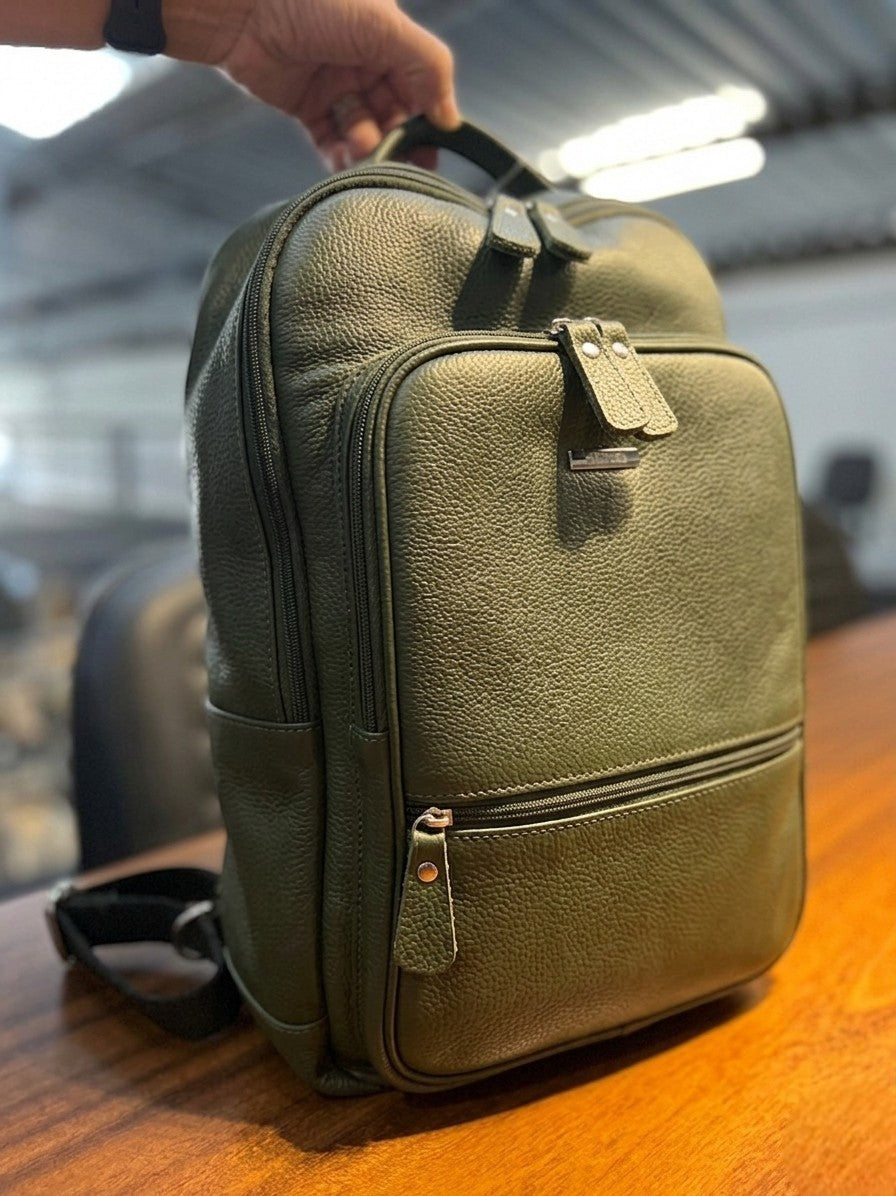 Mochila Felipe | Em couro legítimo premium