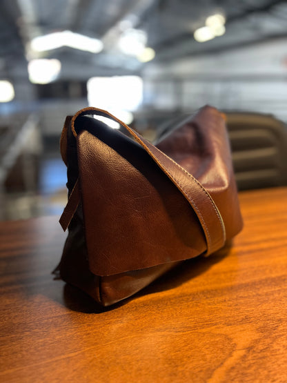 Bolsa Zaya | Em couro legítimo premium