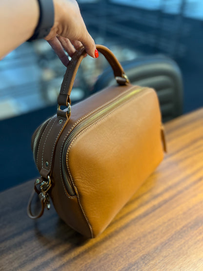 Bolsa Vilma | Em couro legítimo premium