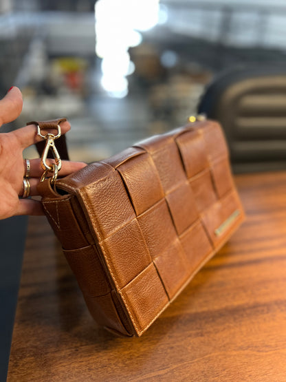 Bolsa Nayara | Em couro legítimo premium