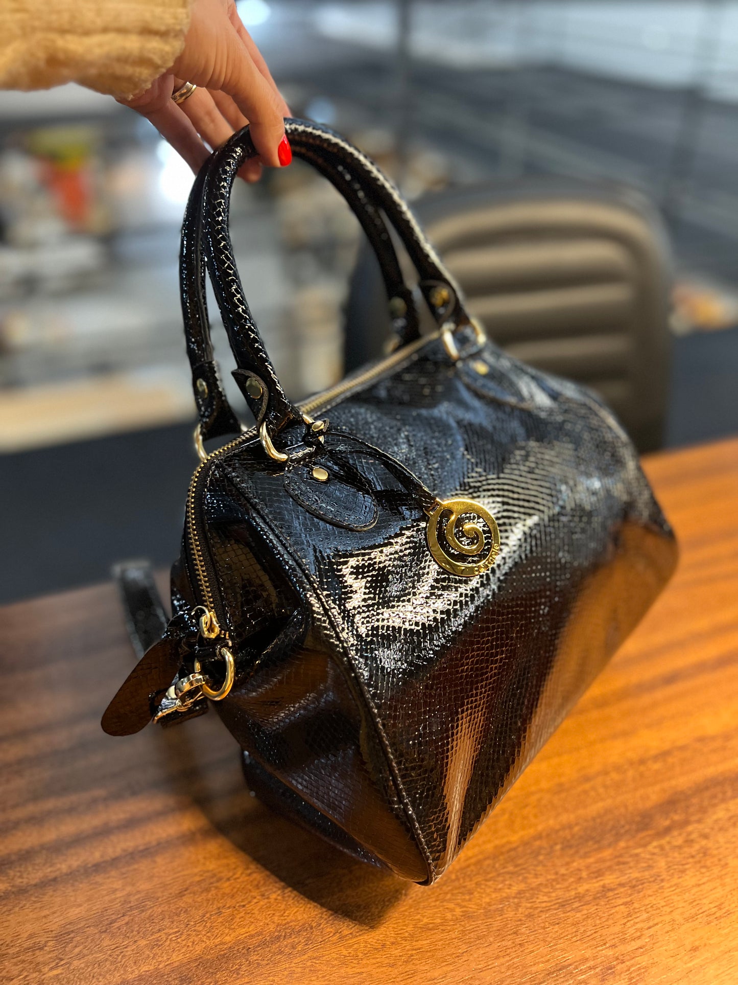 Bolsa Priscila | Em couro legítimo premium