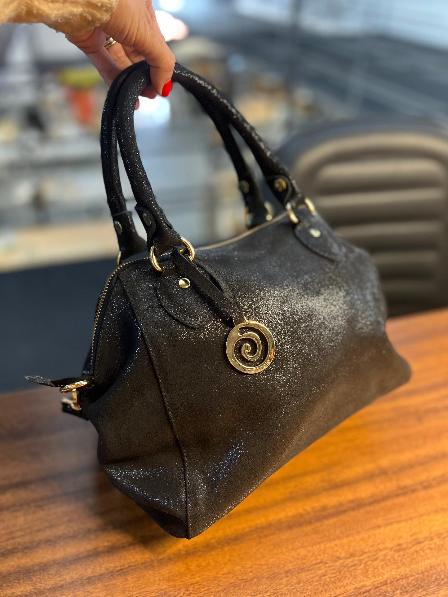 Bolsa Priscila | Em couro legítimo premium