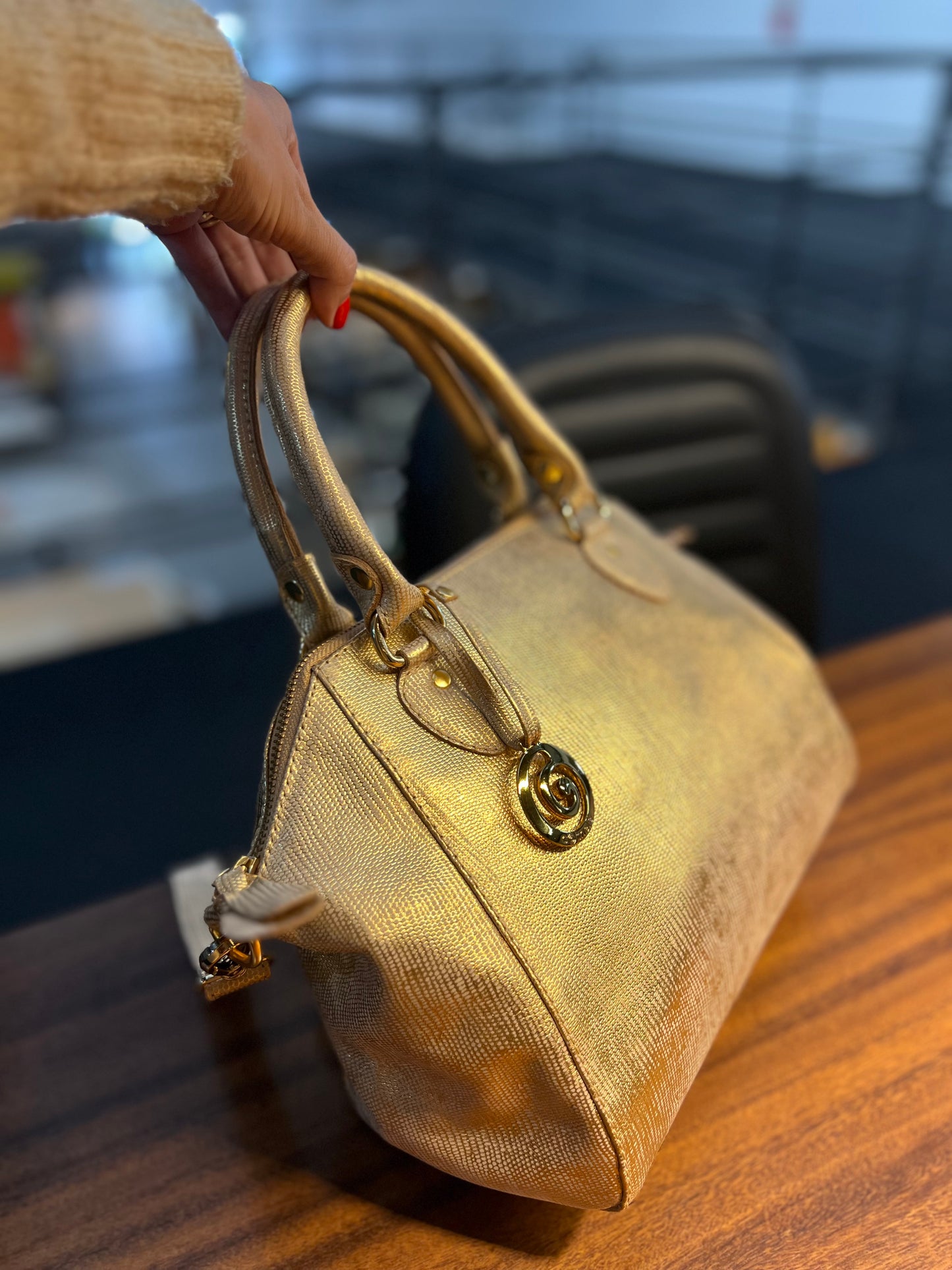 Bolsa Priscila | Em couro legítimo premium