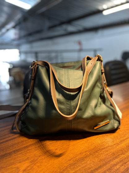 Bolsa Beth | Em couro legítimo premium