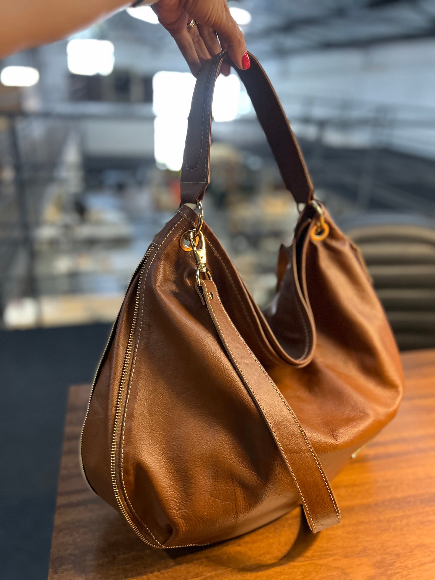 Bolsa Renata | Em couro legítimo premium
