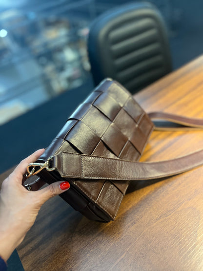 Bolsa Nayara | Em couro legítimo premium