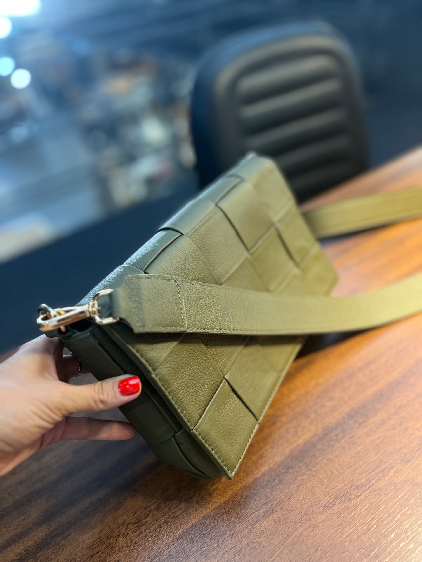 Bolsa Nayara | Em couro legítimo premium