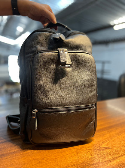 Mochila Felipe | Em couro legítimo premium