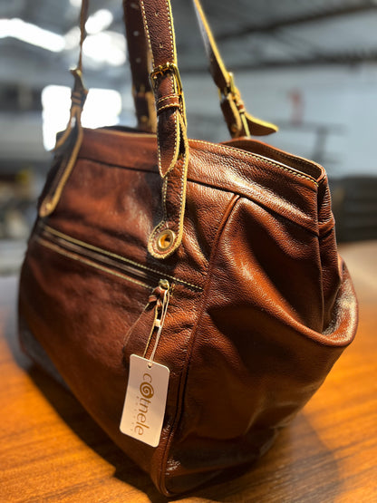 Bolsa Nira | Em couro legítimo premium