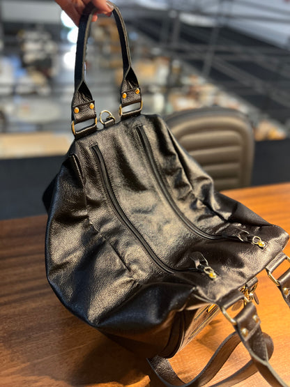 Bolsa Megan |  | Em couro legítimo premium