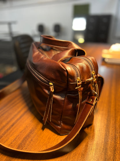 Bolsa Eva | Em couro legítimo premium
