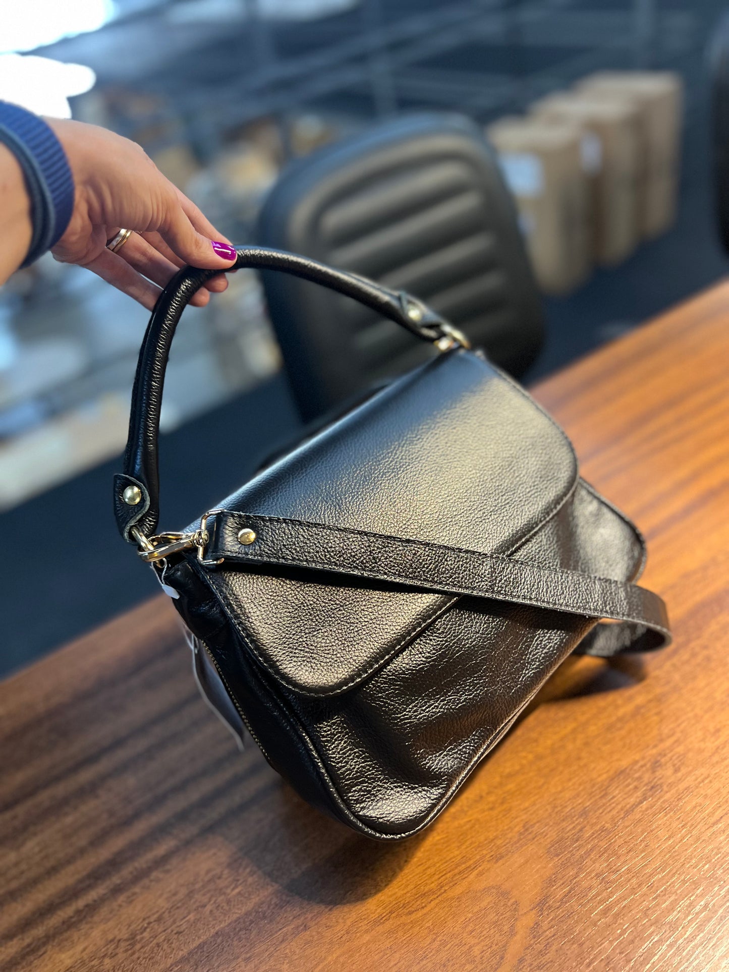 Bolsa Valentina | Em couro legítimo premium