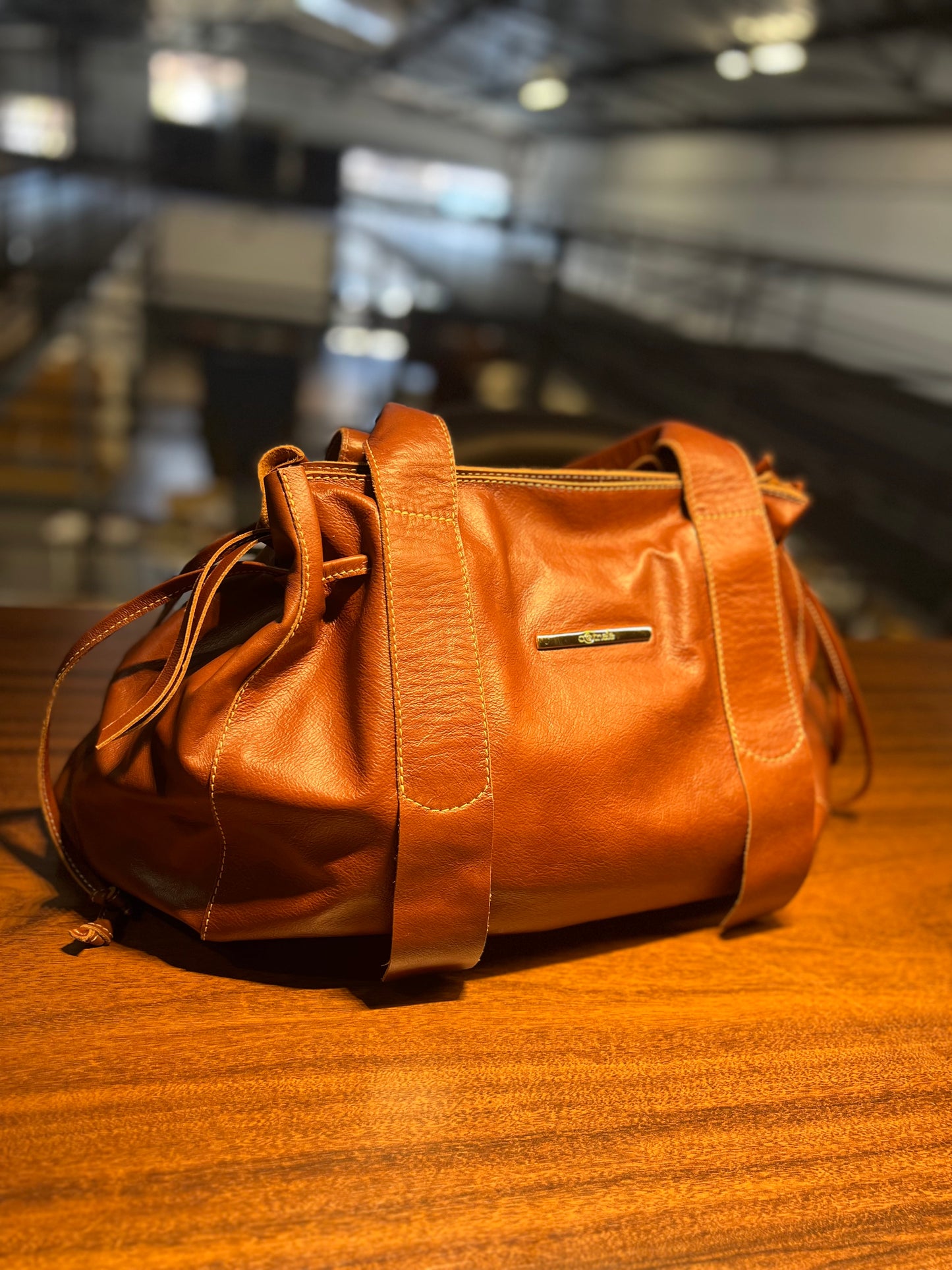 Sacola Scarletti | Em couro legítimo premium