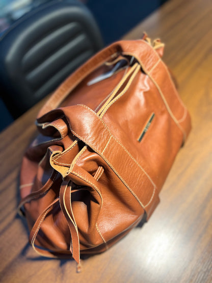 Sacola Scarletti | Em couro legítimo premium