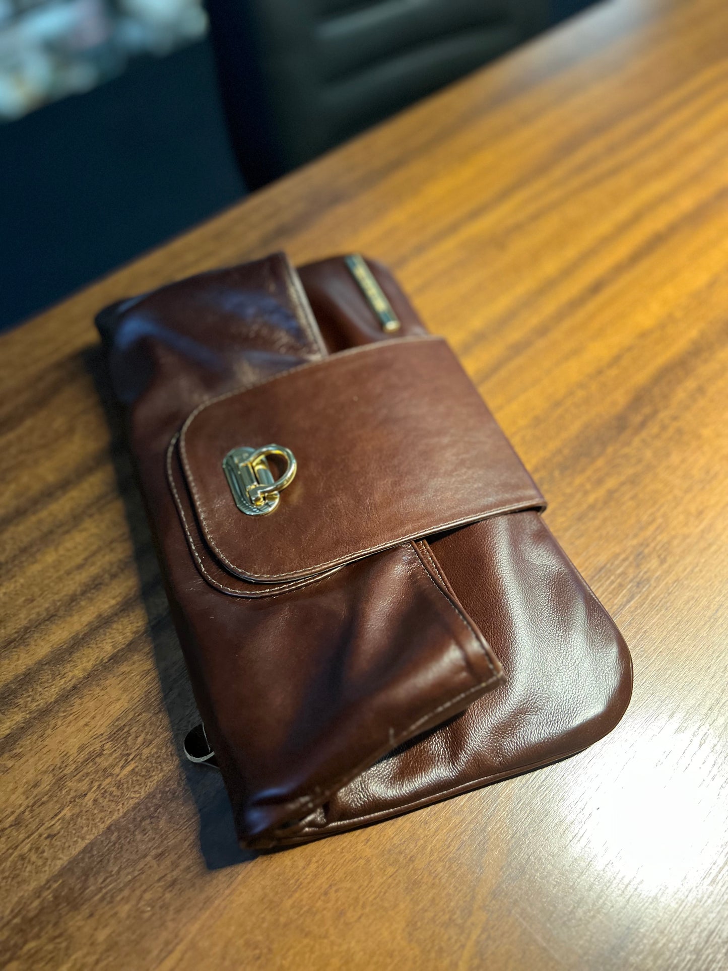 Bolsa Junia | Em couro legítimo premium