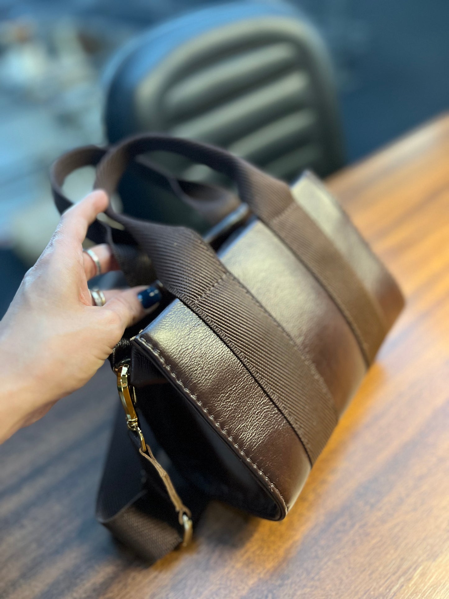 Bolsa Leiliane | Em couro legítimo premium