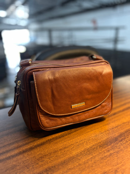 Bolsa Micaela | Em couro legítimo premium