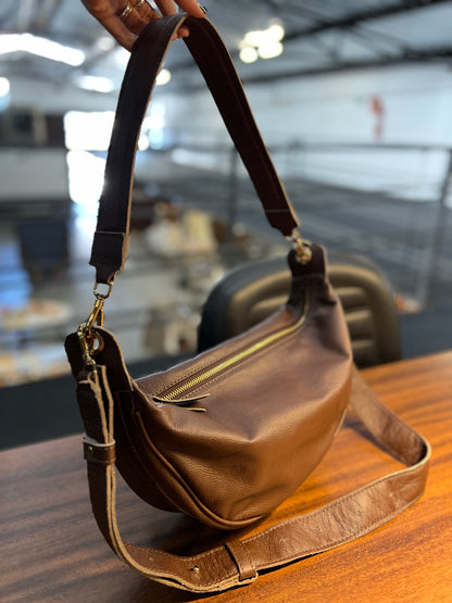 Bolsa Adriane | Em couro legítimo premium