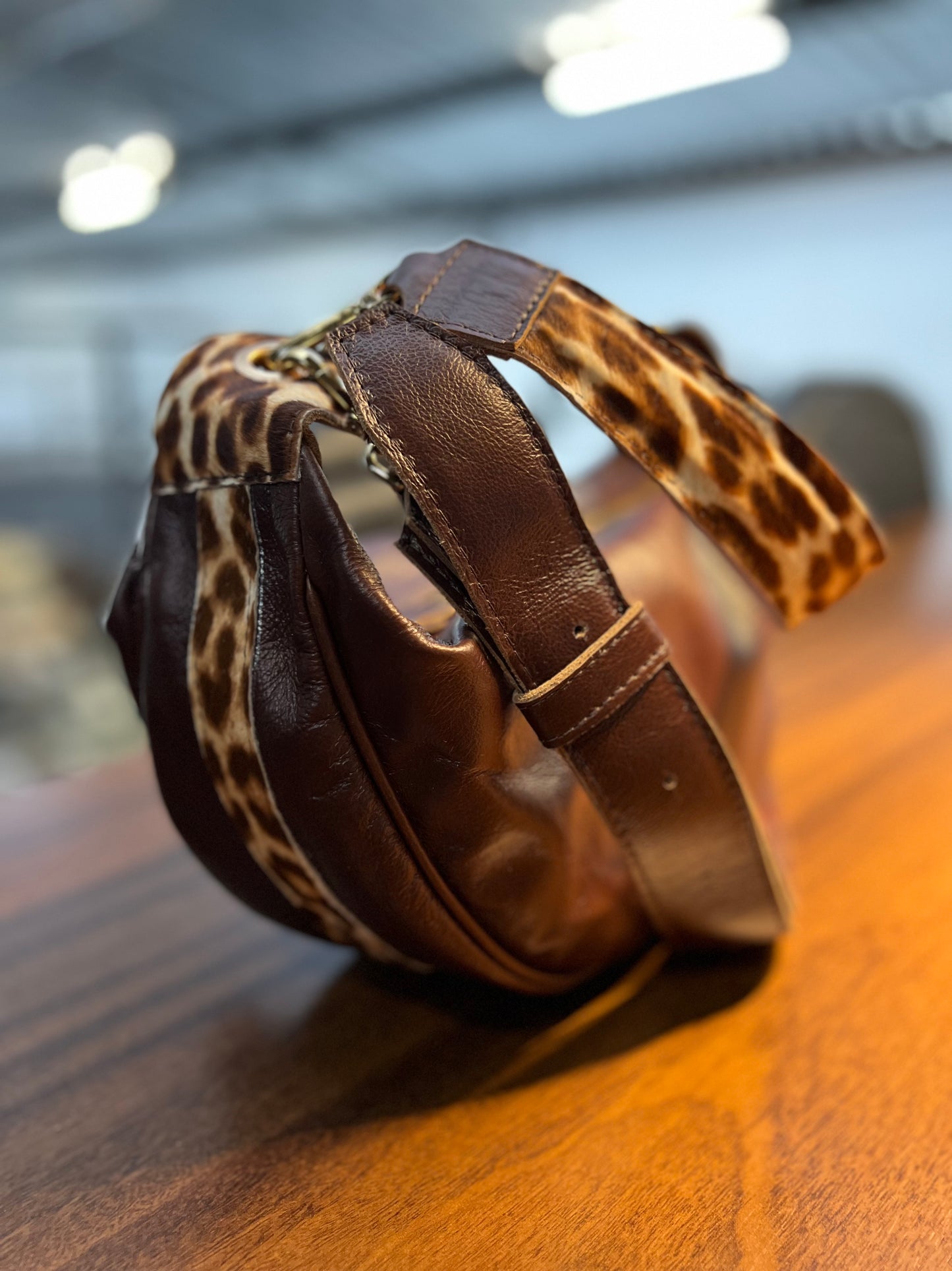 Bolsa Adriane | Em couro legítimo premium