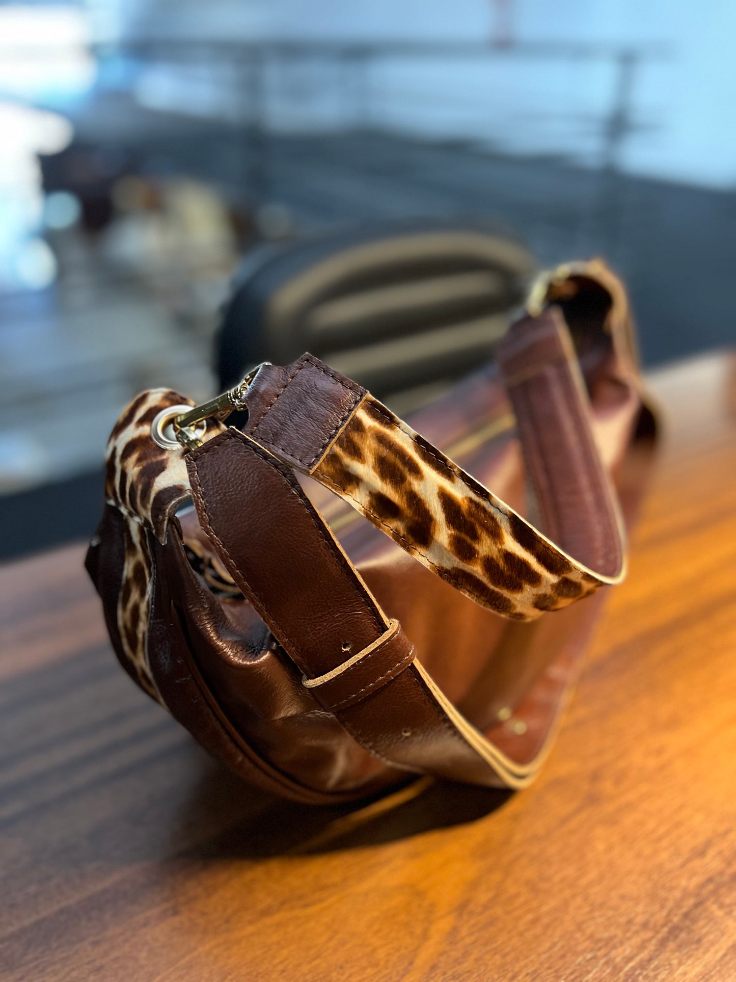 Bolsa Adriane | Em couro legítimo premium