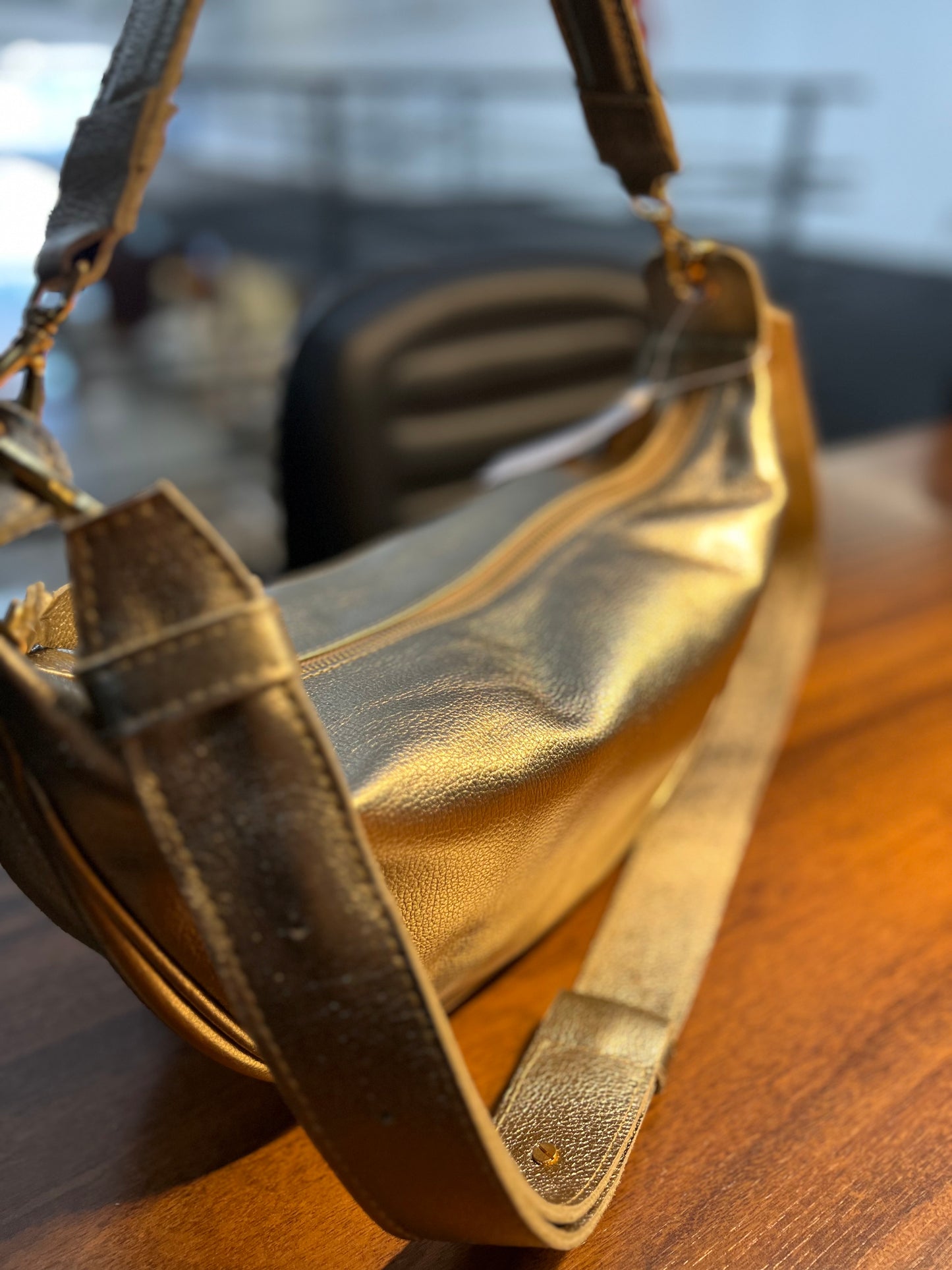 Bolsa Adriane | Em couro legítimo premium