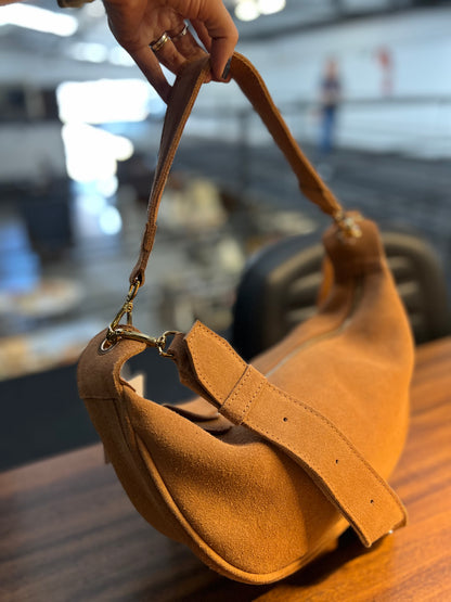 Bolsa Adriane | Em couro legítimo premium