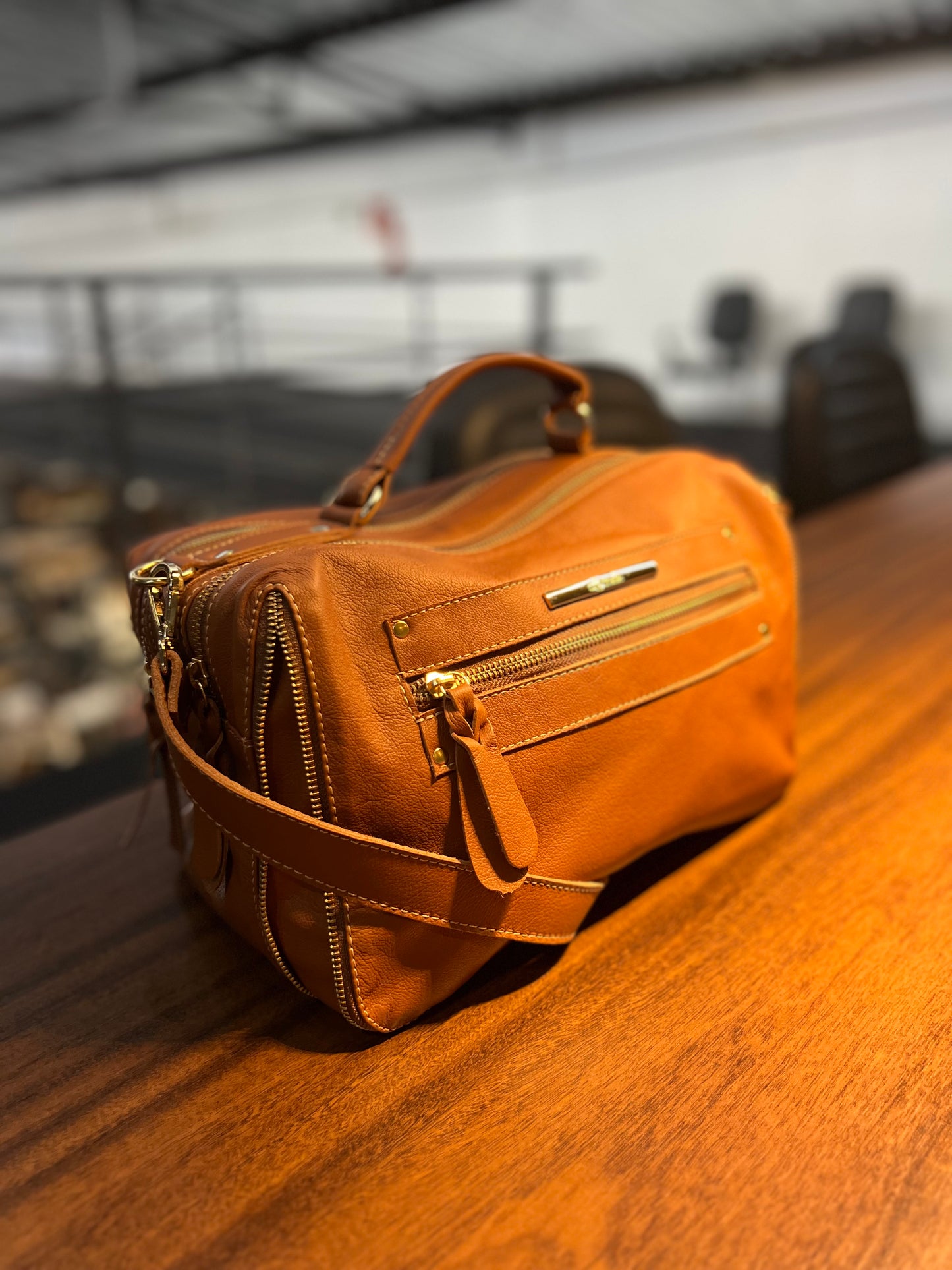 Bolsa Virgínia | Em couro legítimo premium