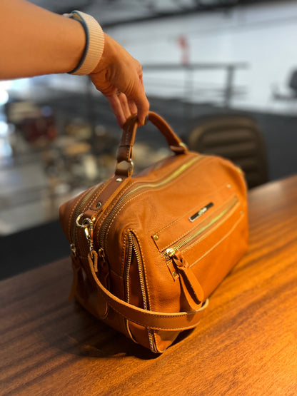 Bolsa Virgínia | Em couro legítimo premium