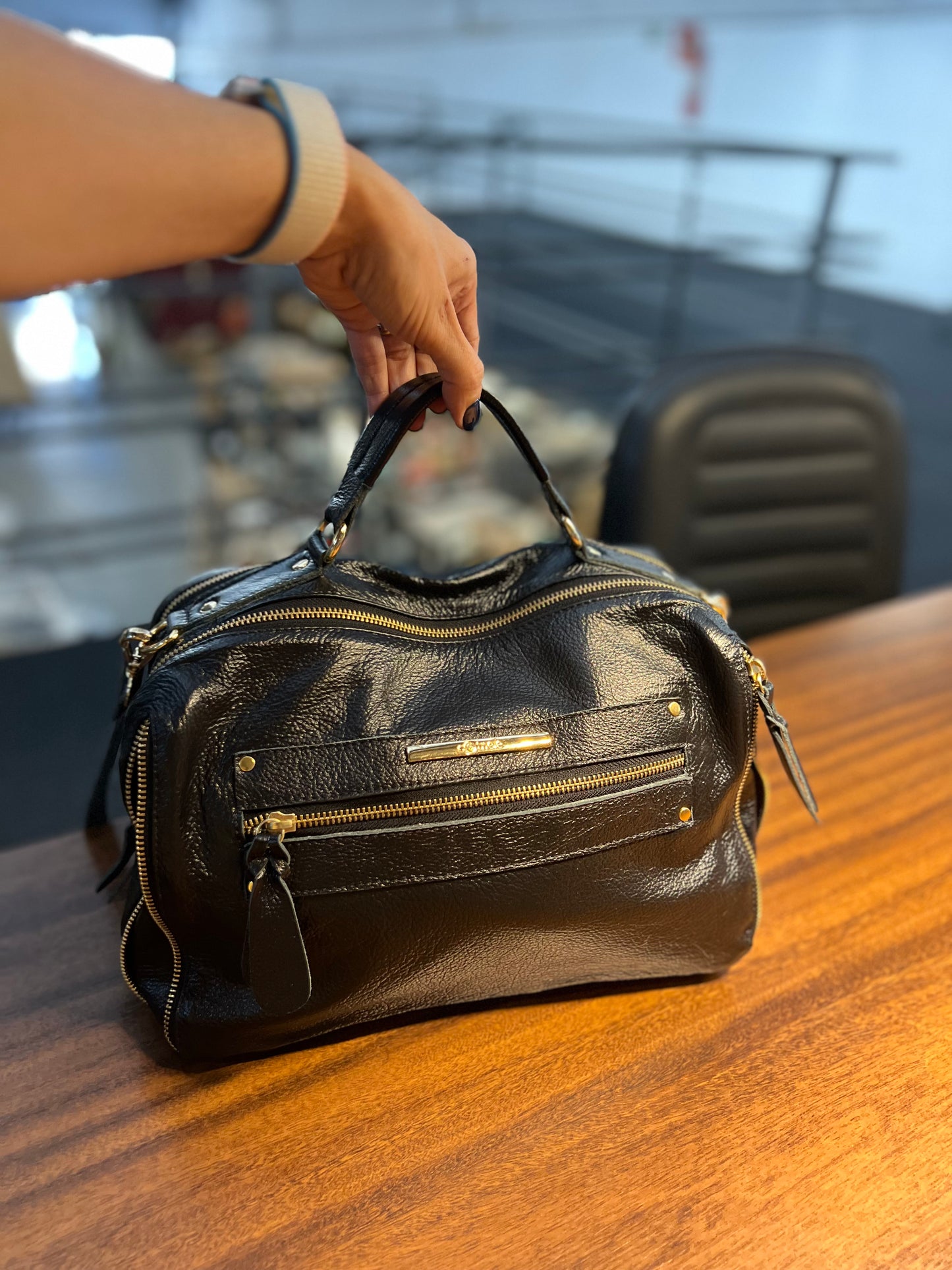 Bolsa Virgínia | Em couro legítimo premium