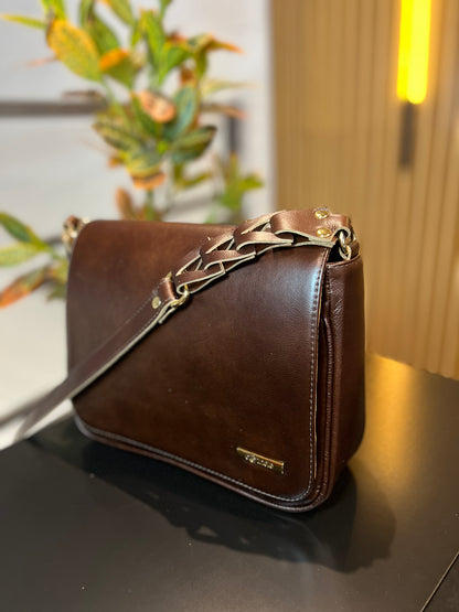 Bolsa Zell | Em couro legítimo premium