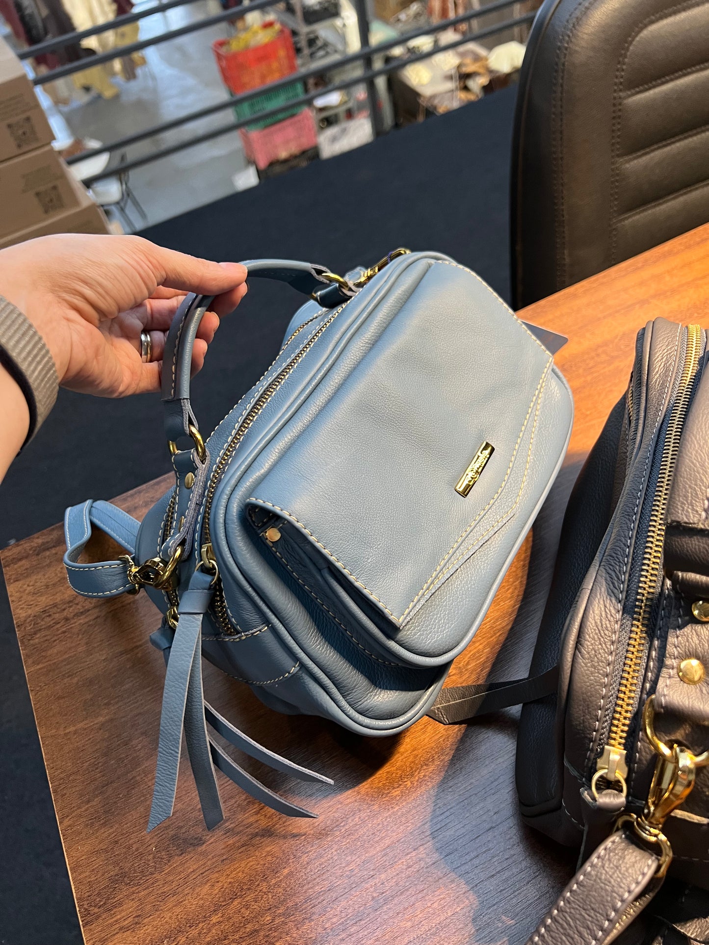 Bolsa Helena | Em couro legítimo premium