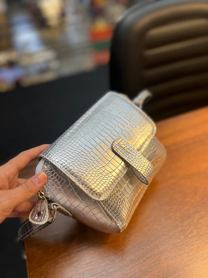 Bolsa Aline | Em couro legítimo premium