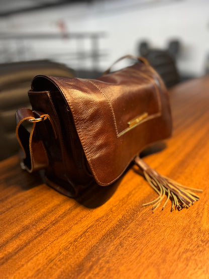 Bolsa Bárbara | Em couro legítimo premium
