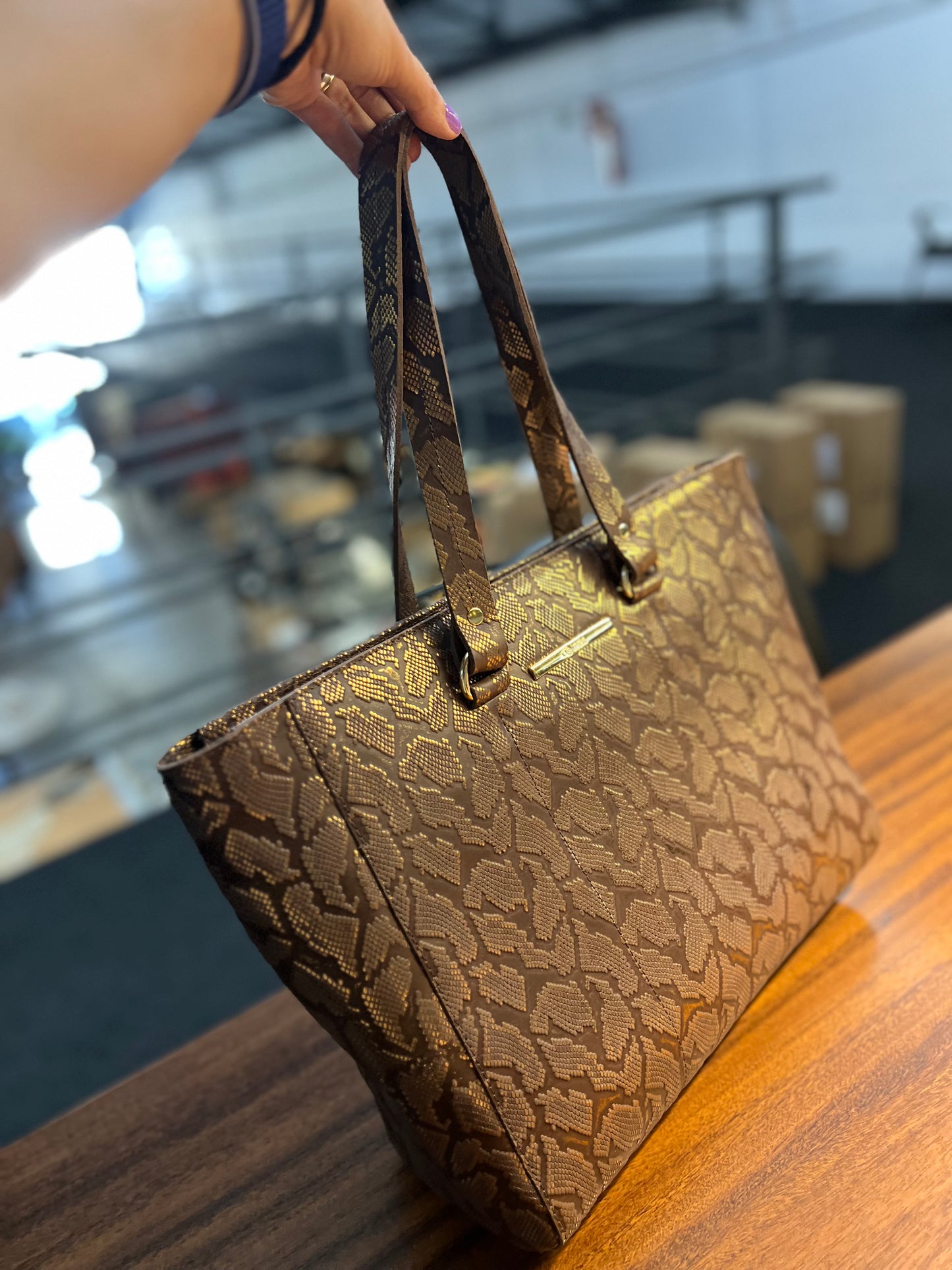 Bolsa Aurora | Em couro legítimo premium