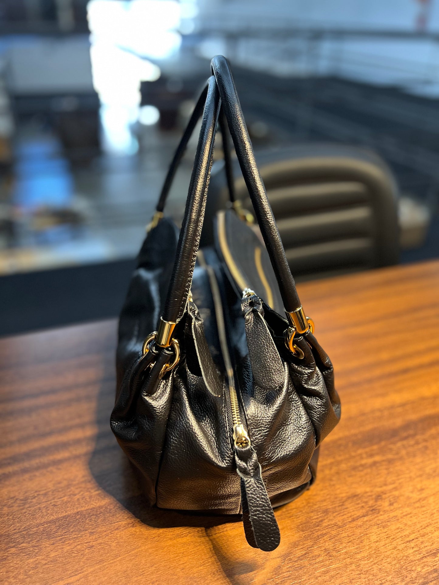 Bolsa Isis | Em couro legítimo premium