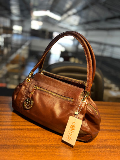 Bolsa Isis | Em couro legítimo premium