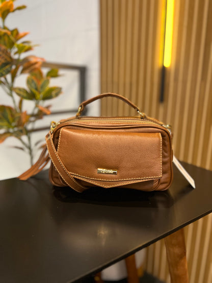 Bolsa Helena | Em couro legítimo premium