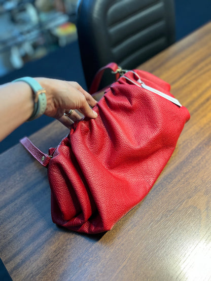 Bolsa Adelaide | Em couro legítimo premium