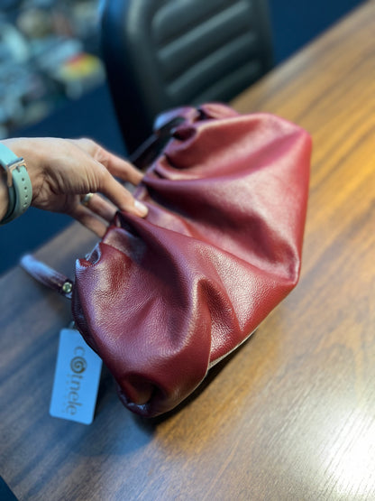 Bolsa Adelaide | Em couro legítimo premium