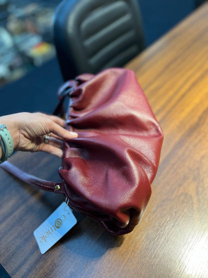 Bolsa Adelaide | Em couro legítimo premium
