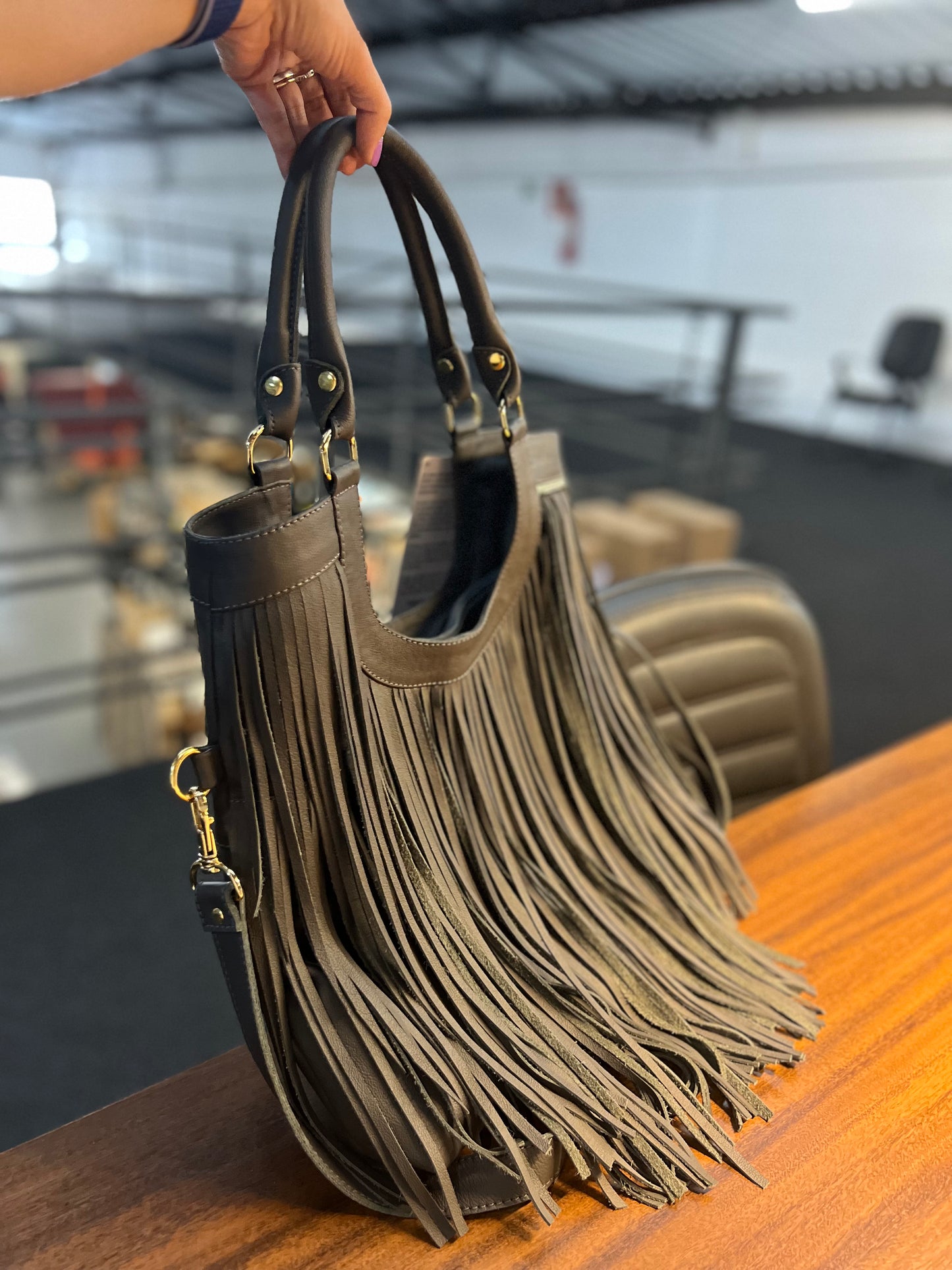 Bolsa Justine | Em couro legítimo premium