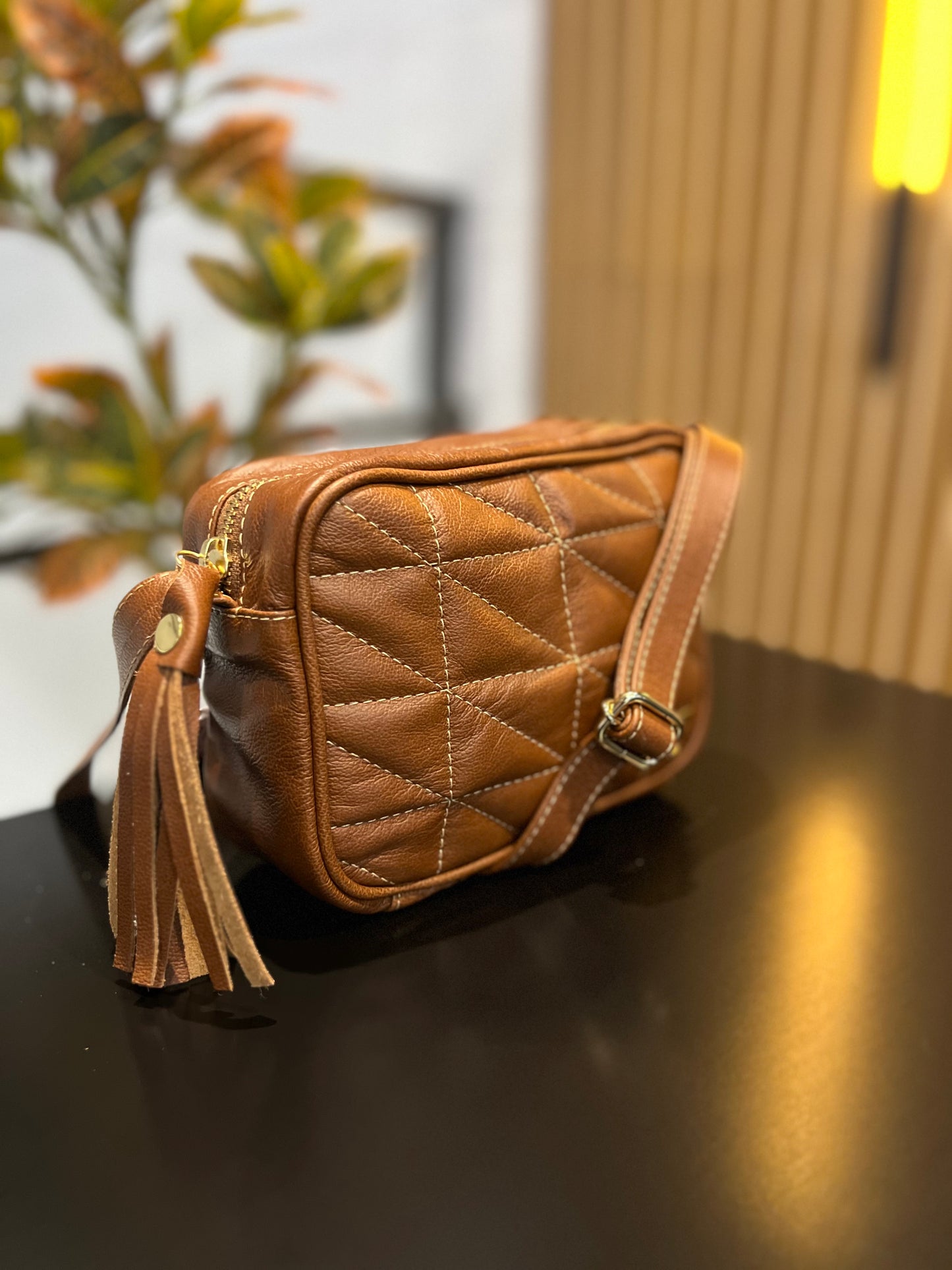 Mini Bag Vivi | Em couro legítimo premium