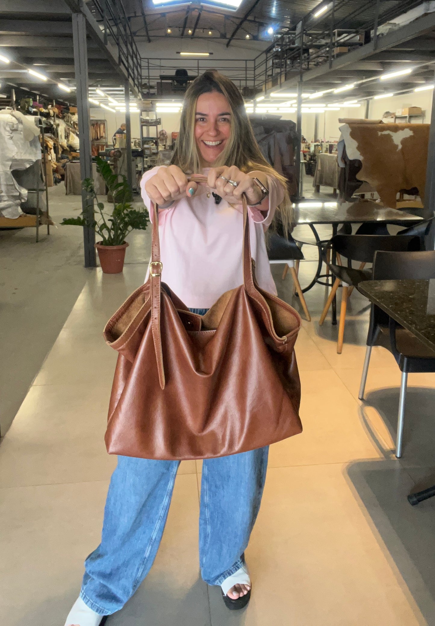 Sacola Débora | Em couro legítimo premium