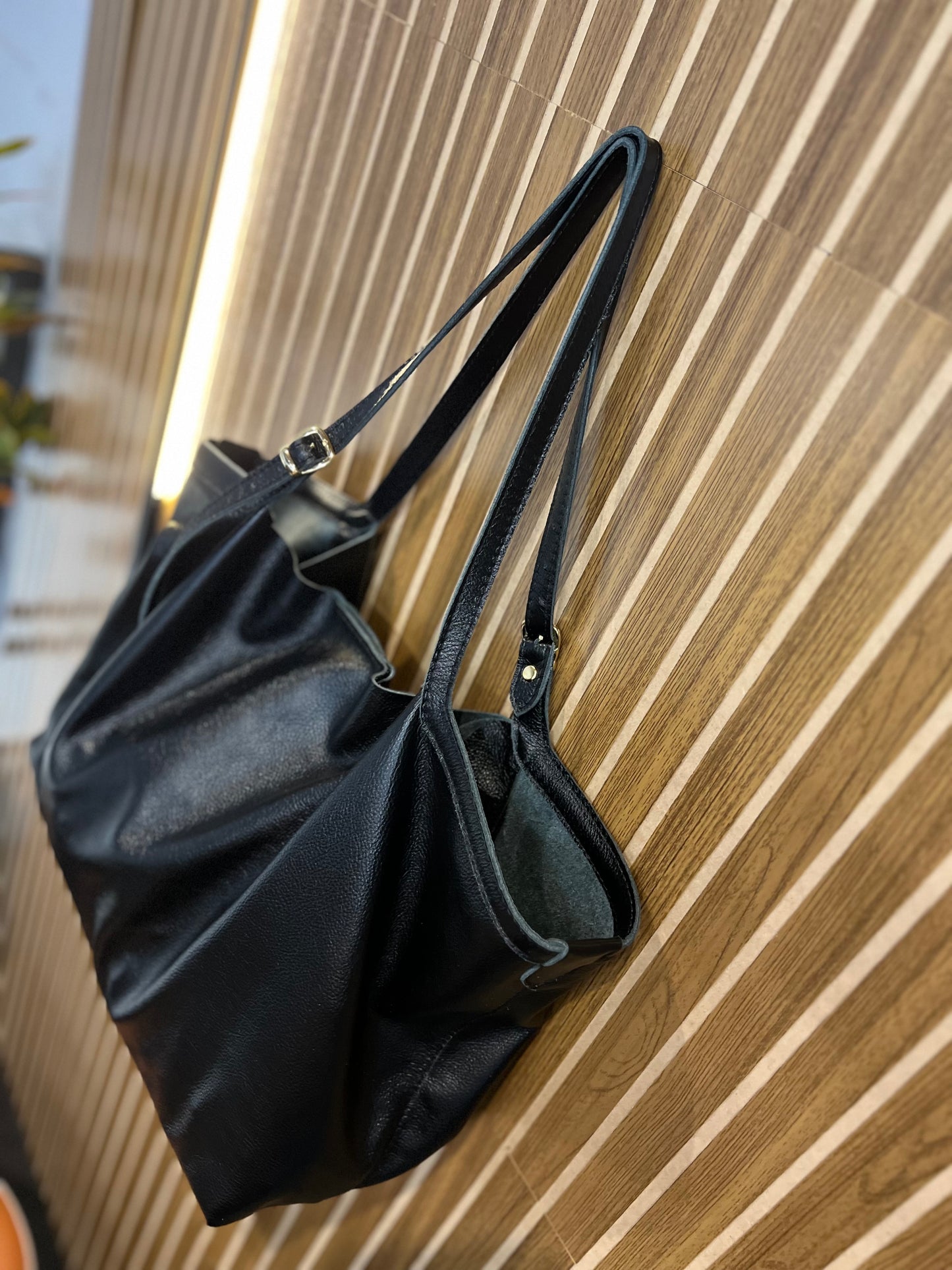 Sacola Débora | Em couro legítimo premium