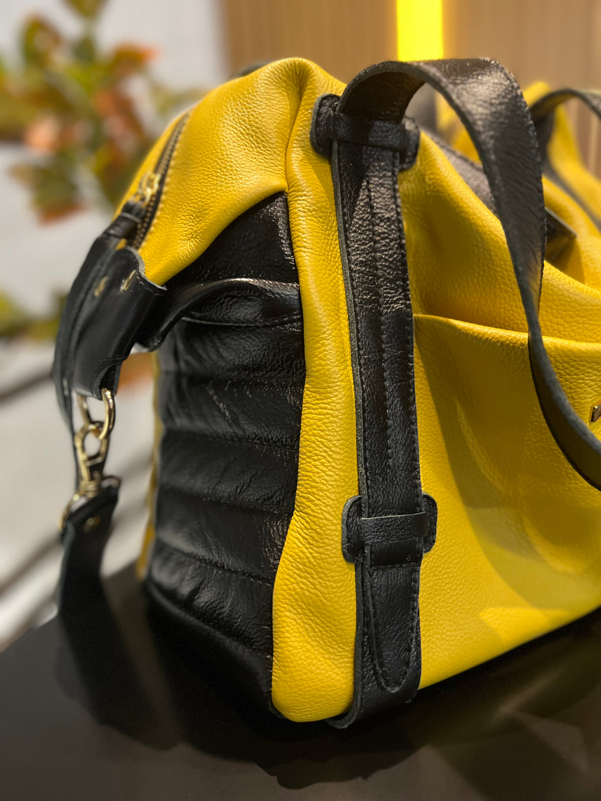 Bolsa Tonia | Em couro legítimo premium