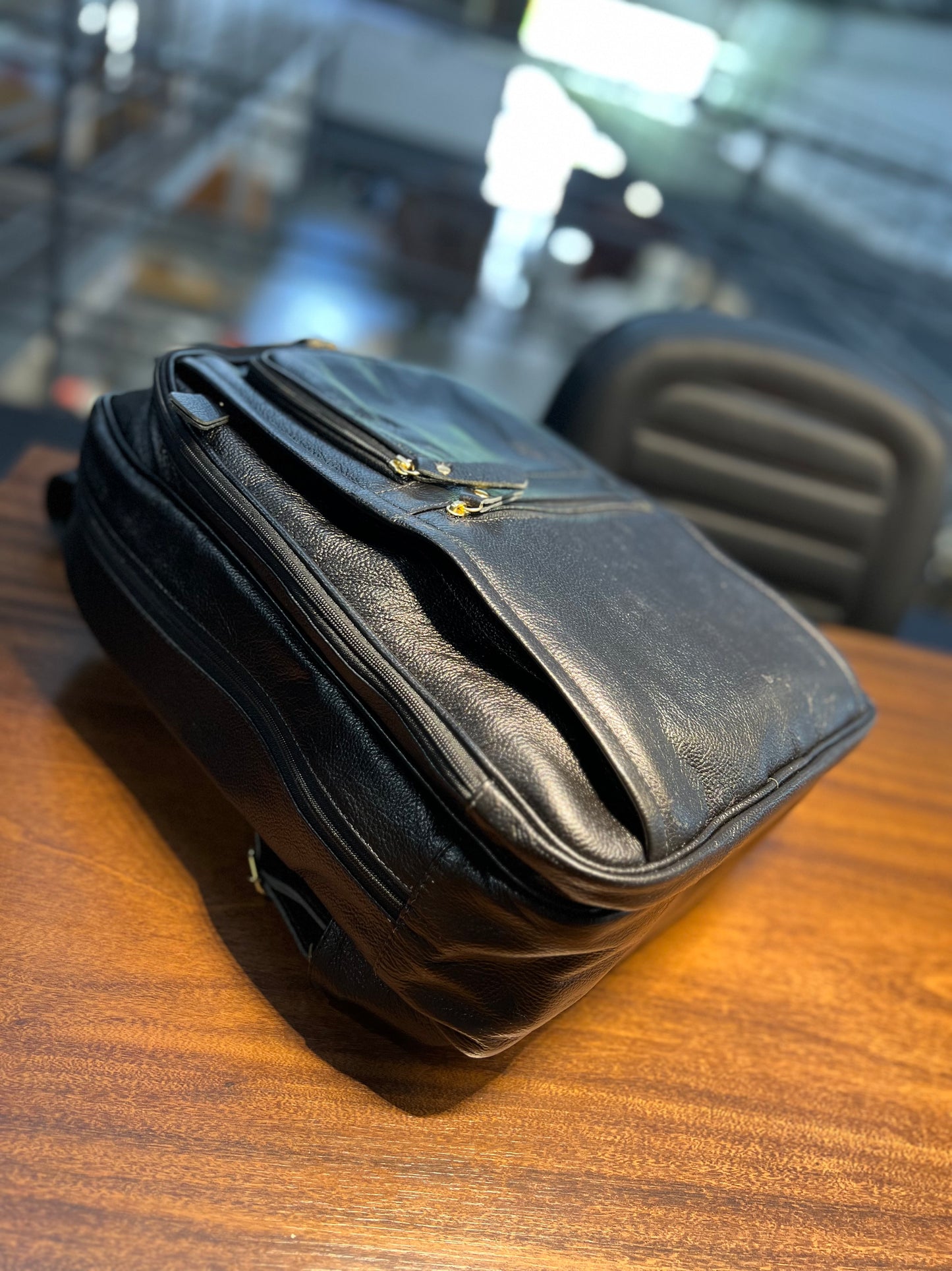 Mochila Taylor | Em couro legítimo premium