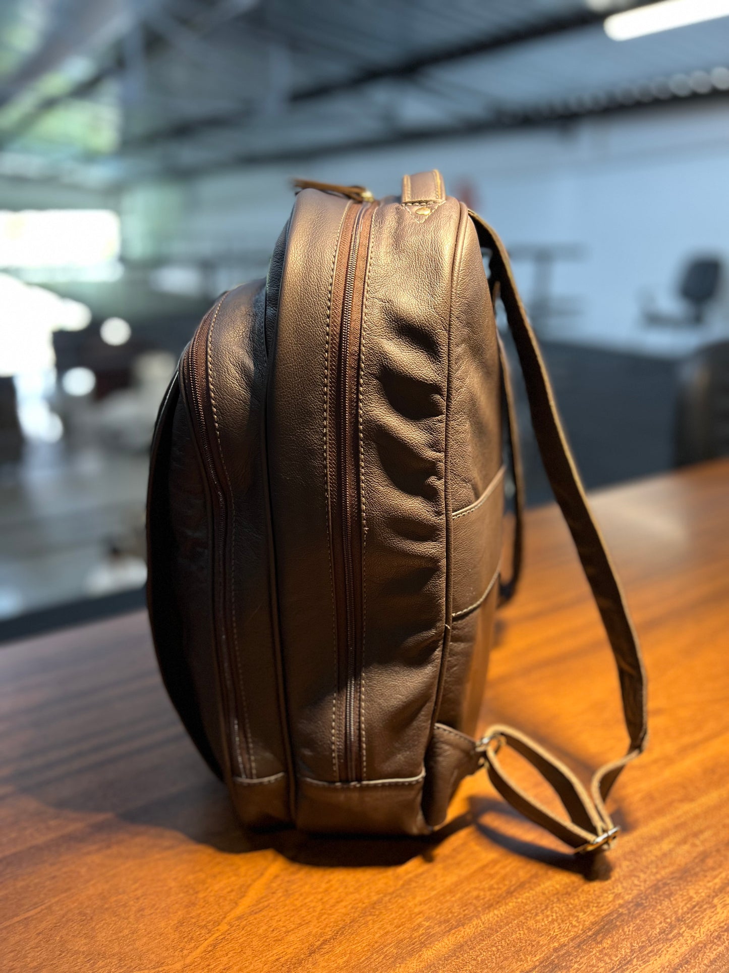 Mochila Taylor | Em couro legítimo premium