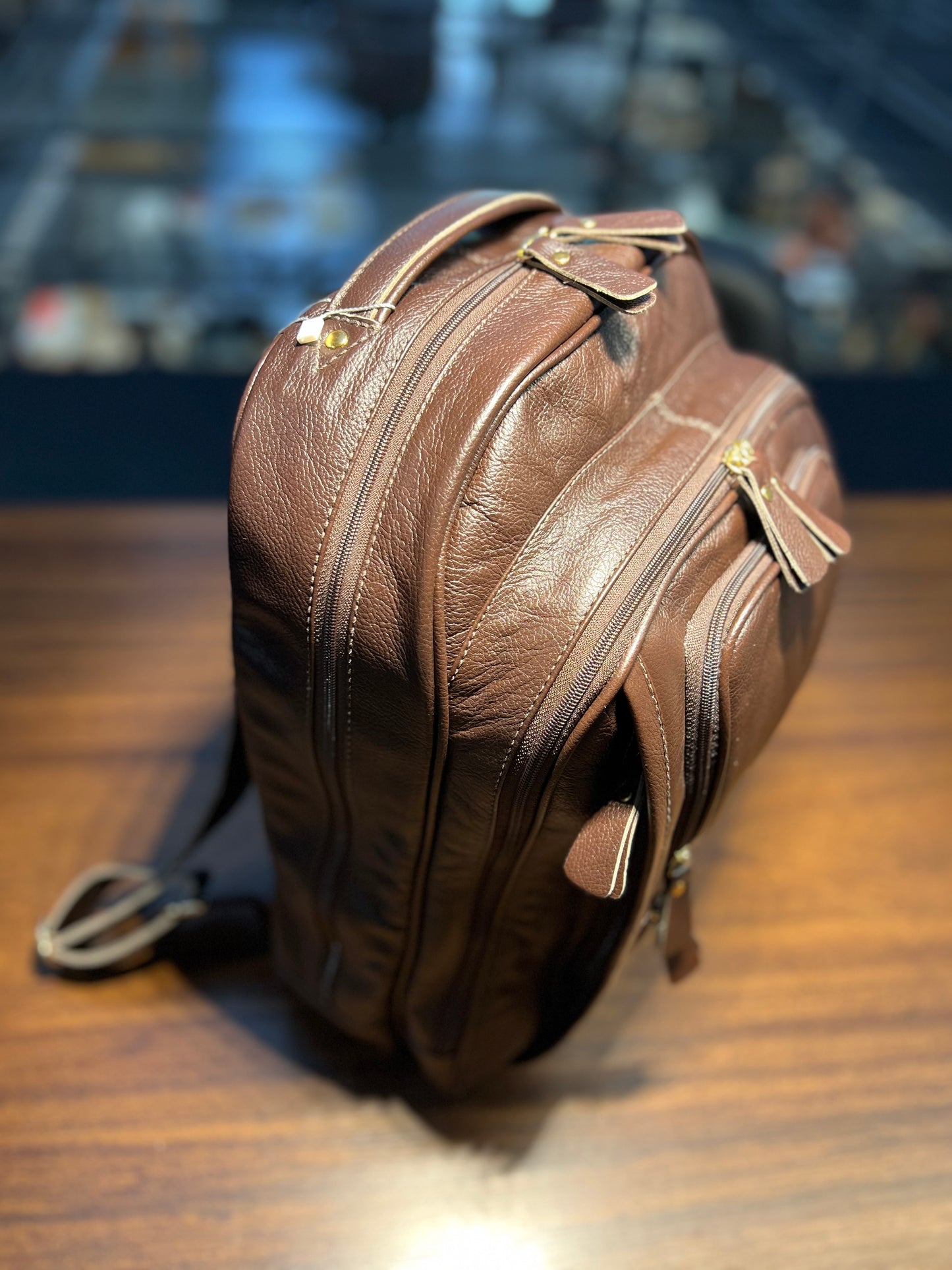 Mochila Taylor | Em couro legítimo premium